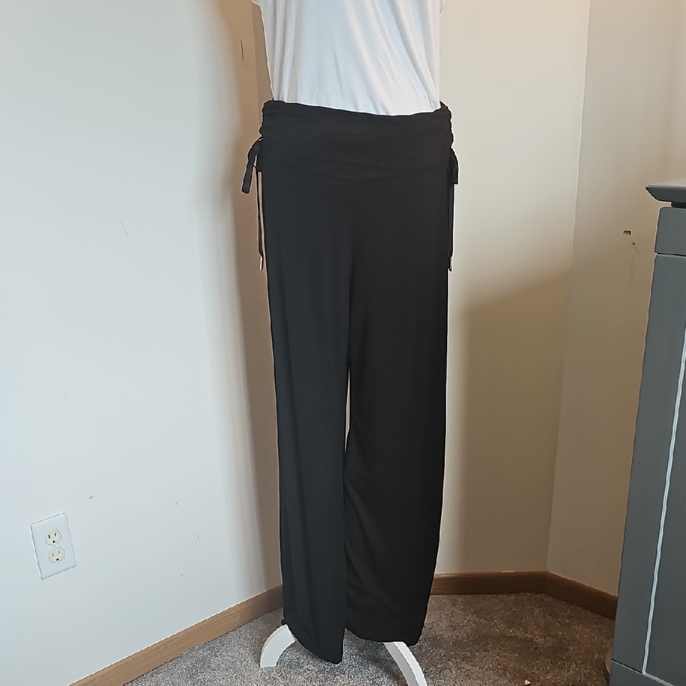 White House Black Market Black Wide Leg Knit Pants